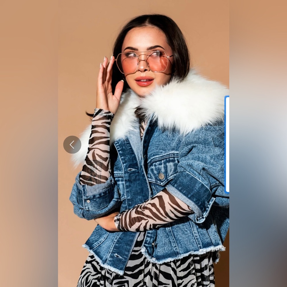 Dressed In Lala denim jacket slightly cropped faux fur collar (removable)